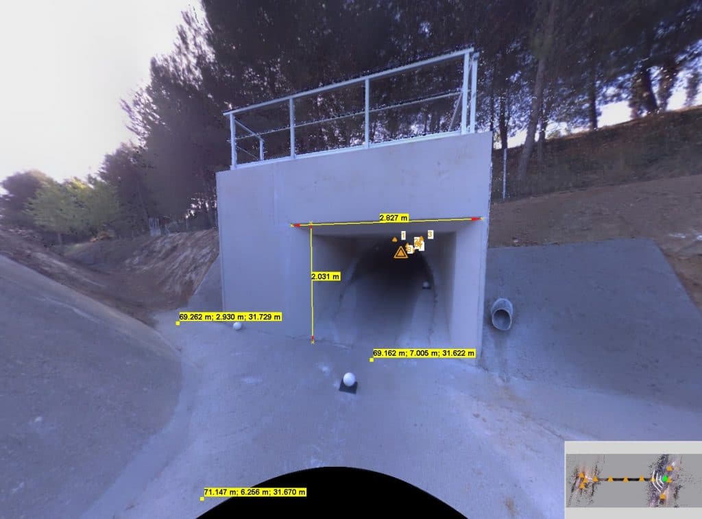 visite virtuelle d'un tunnel de canalisation extérieur